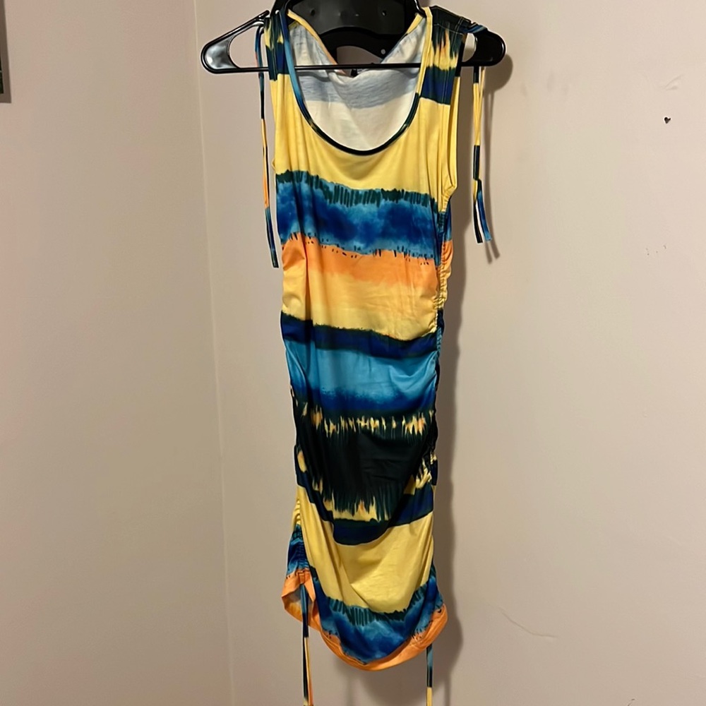SheShow short multi color size small dress